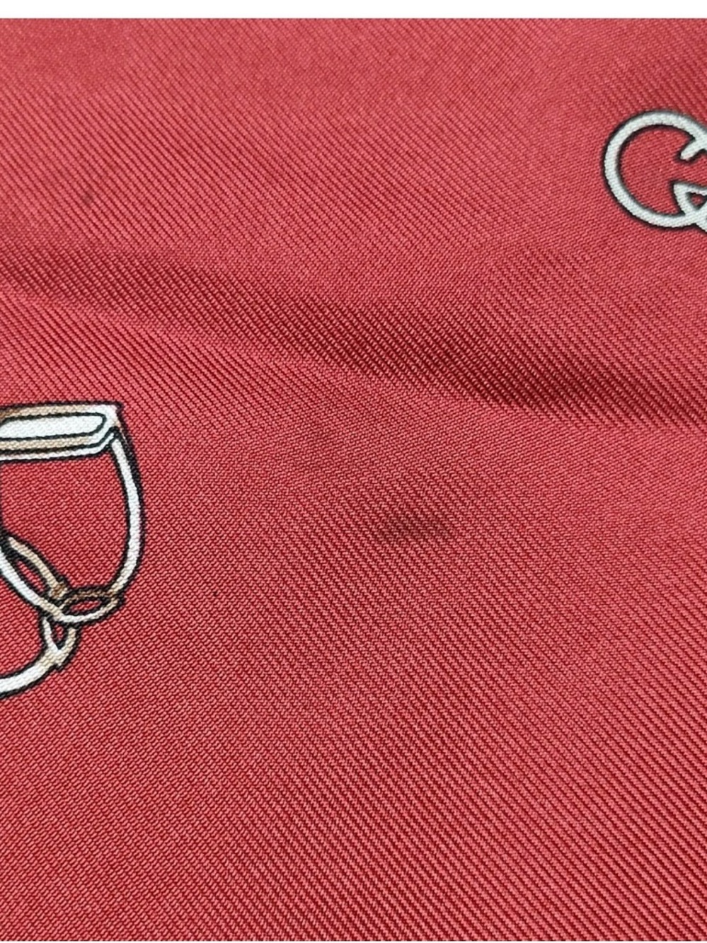 Gucci Silk- Print Scarf -Preowned - Picture 5 of 10